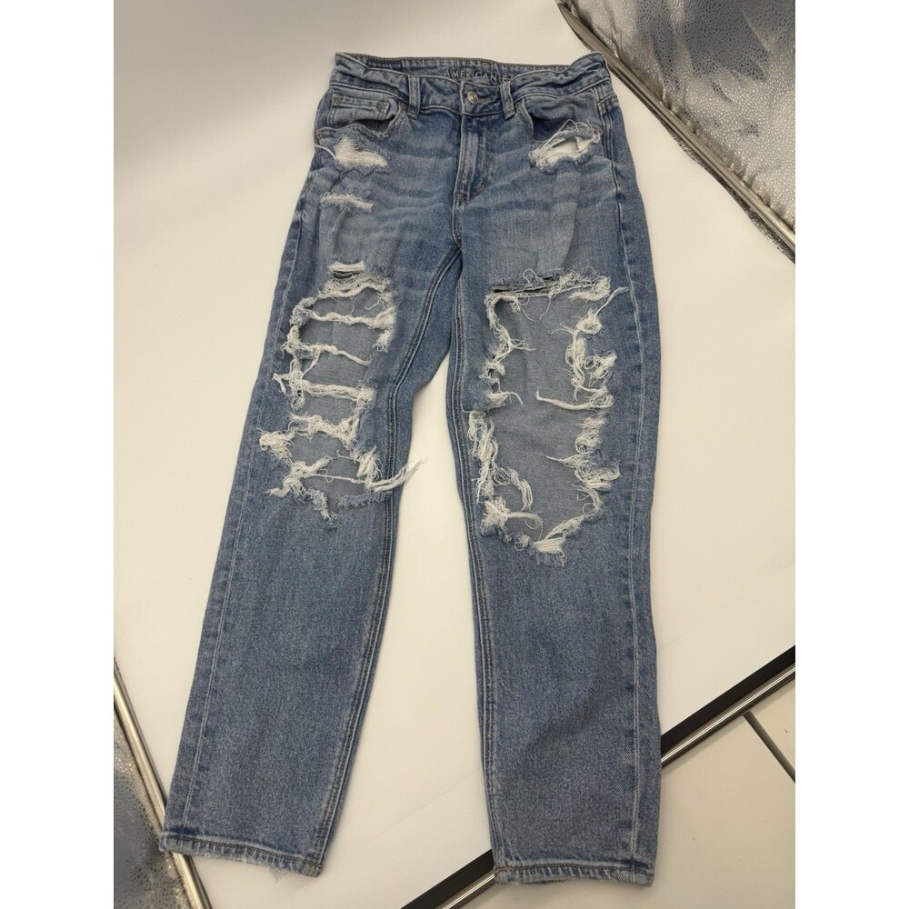 American Eagle Jeans Womens 2 Blue Curvy Mom Jean Distressed Stretch